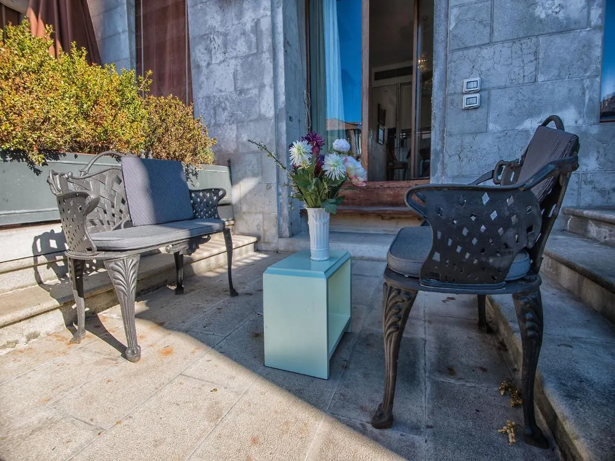 Grimaldi Apartments Hermitage Canal Grande View البندقية إيطاليا