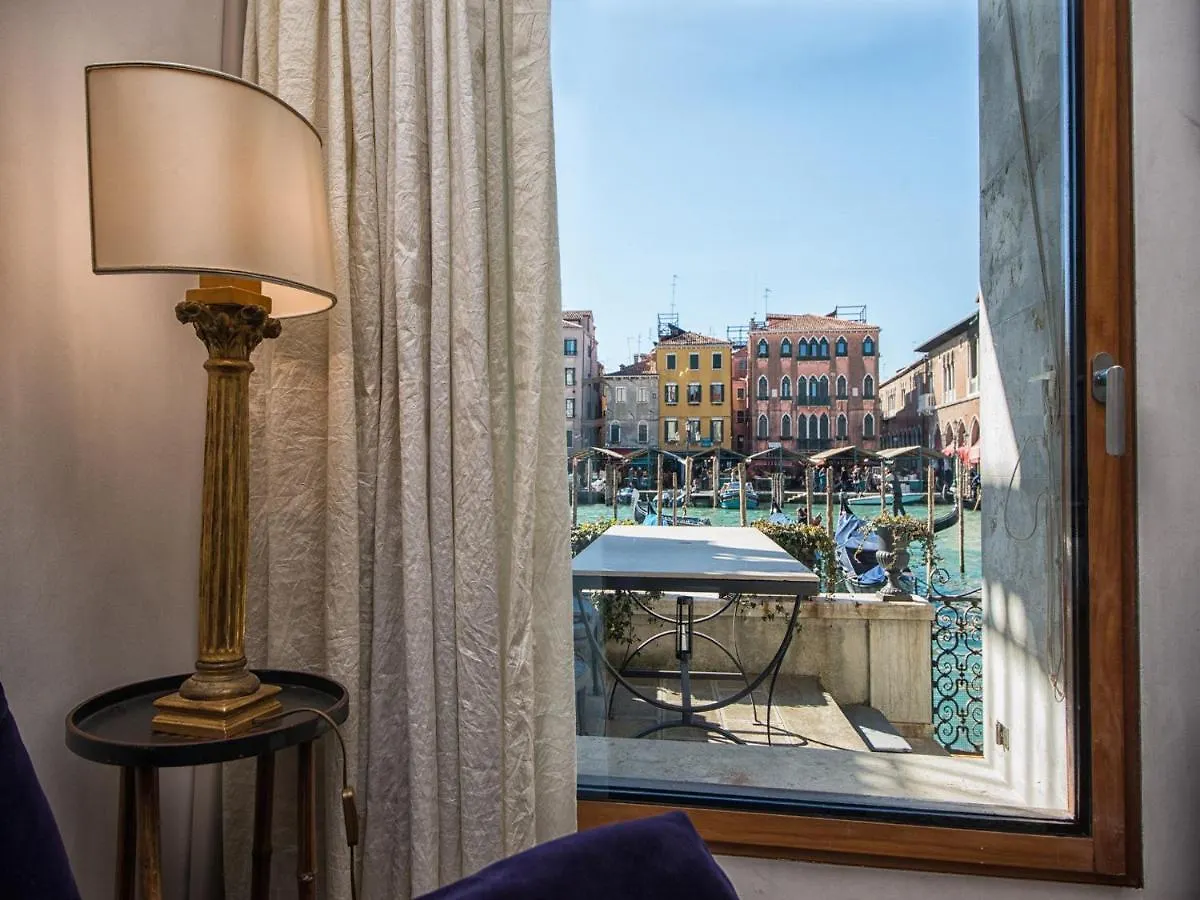 Grimaldi Apartments Hermitage Canal Grande View البندقية